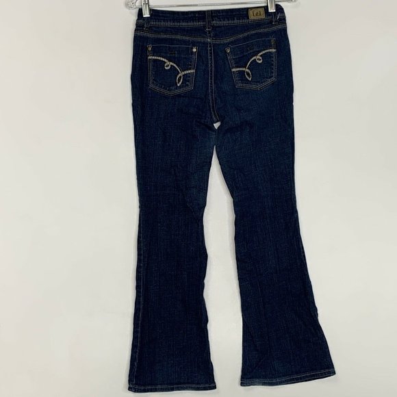 LEI Women Jeans Blue Sophia Hiphugger Flare Sz 7 Short Mid Wash  Med Rise Pocket - Picture 4 of 8